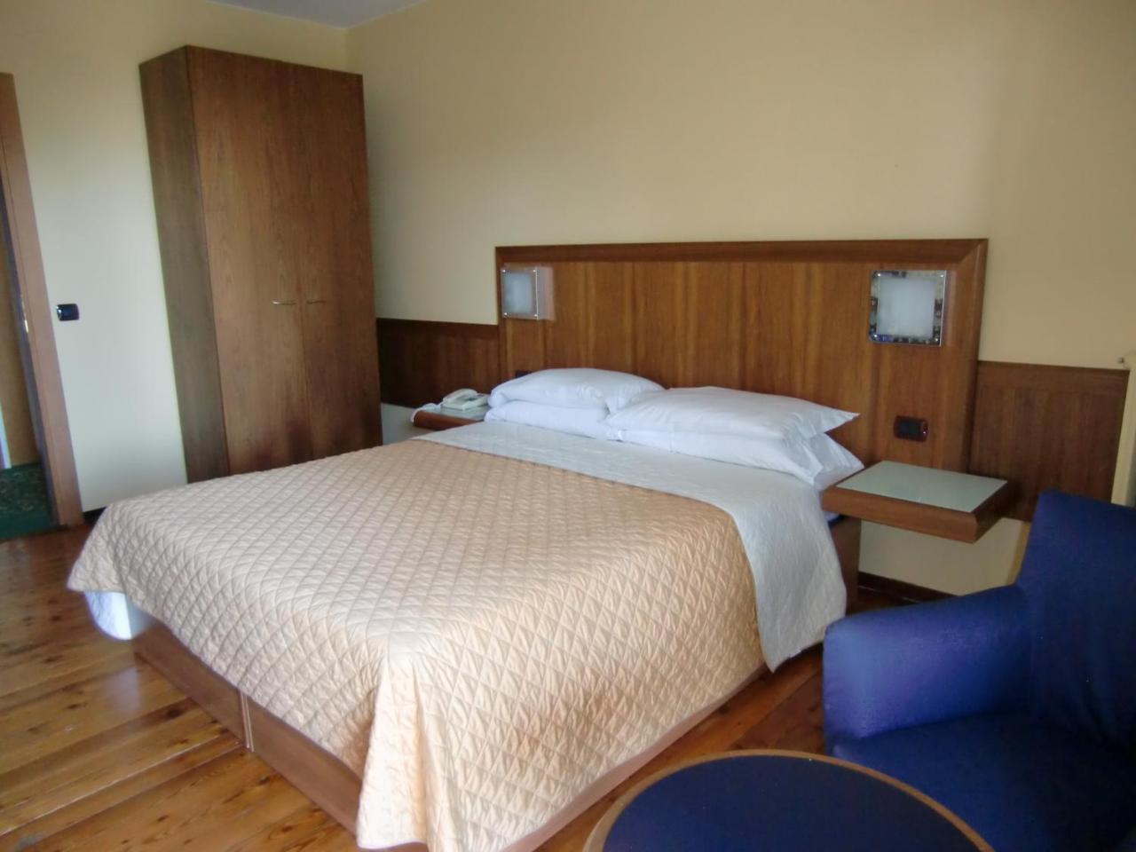 Hotel Premeno Exterior photo