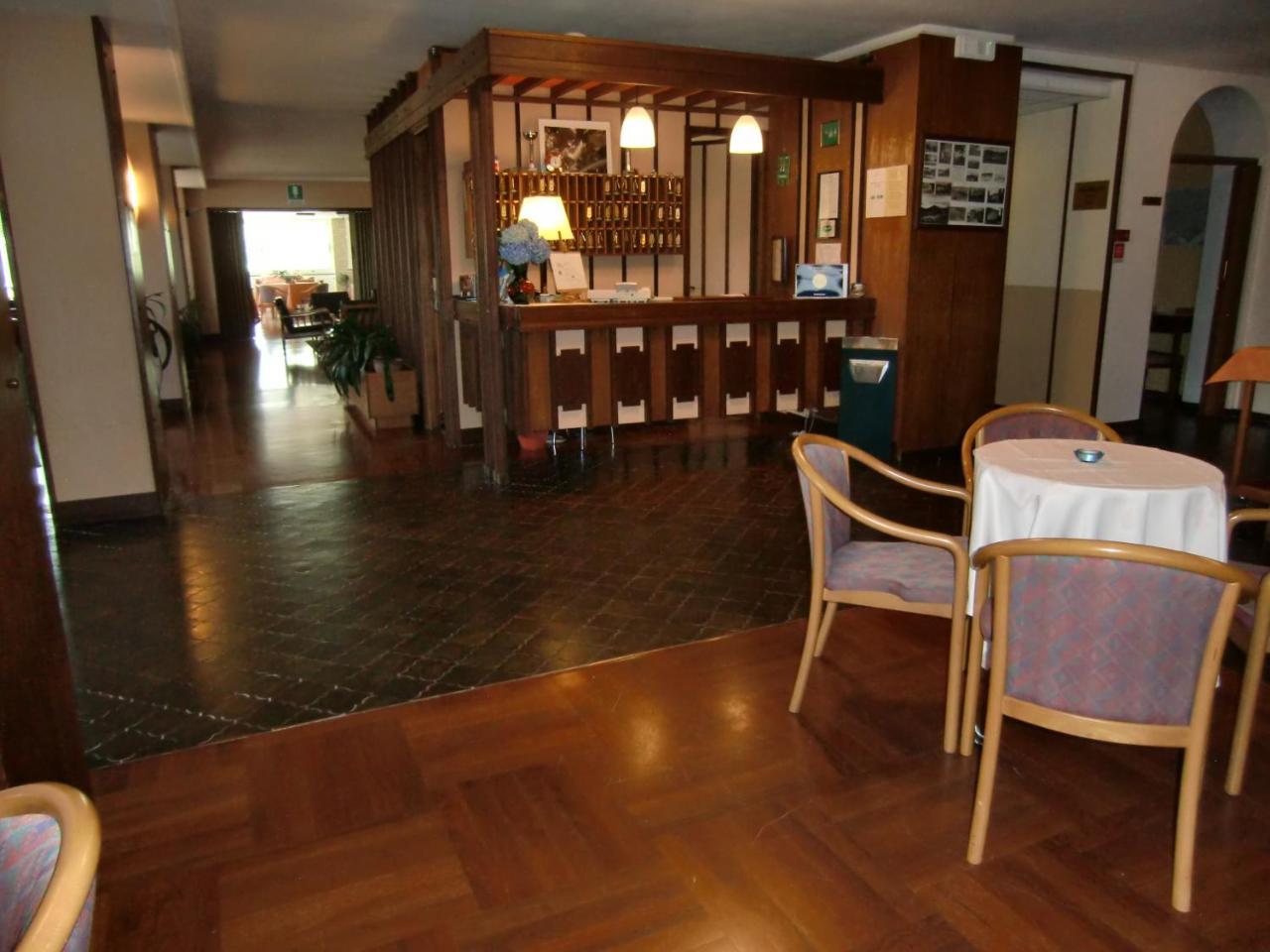 Hotel Premeno Exterior photo